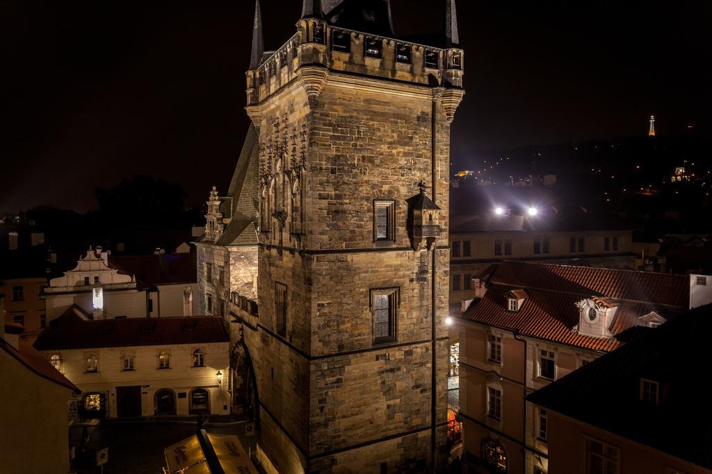 Amazing Charles Bridge Apartment Praga Quarto foto