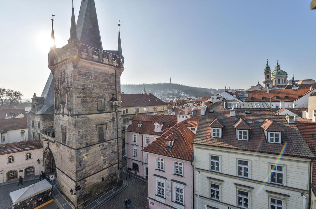 Amazing Charles Bridge Apartment Praga Exterior foto